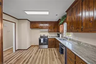 1702 Rankin Mill Rd, Greensboro, NC 27405 - Photo 8