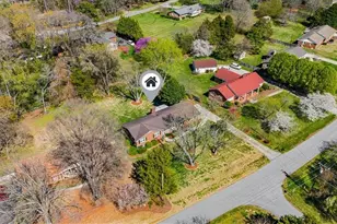 220 Cedarwood Dr, Jamestown, NC 27282 - Photo 28