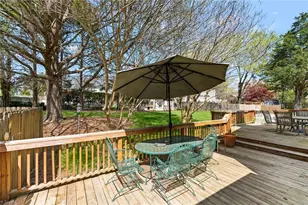 5520 Robinridge Rd, Greensboro, NC 27410 - Photo 28