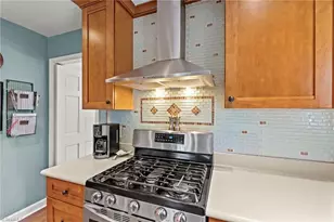 5520 Robinridge Rd, Greensboro, NC 27410 - Photo 10