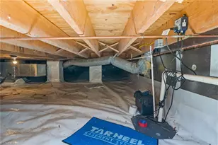 5520 Robinridge Rd, Greensboro, NC 27410 - Photo 46