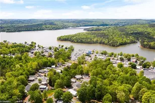 107 Pine St, New London, NC 28127 - Photo 46