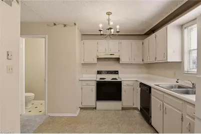 640 Cedarbrook Court, Lewisville, NC 27023 - Photo 10