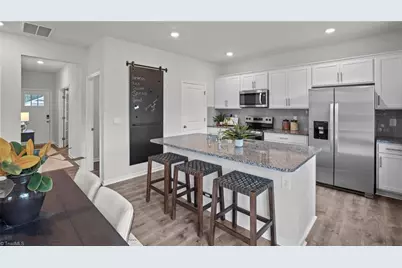 3000 Middle Creek Lane, Greensboro, NC 27405 - Photo 10