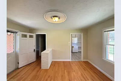 831 Delmonte Drive, Winston-Salem, NC 27106 - Photo 8