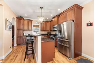 5003 Lindenwold Dr, Summerfield, NC 27358 - Photo 8