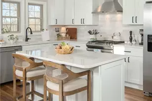 1626 Black Mountain Rd, Pilot Mountain, NC 27041 - Photo 8