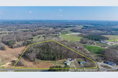 3318 Nc Highway 49, Liberty, NC 27298 - Photo 12