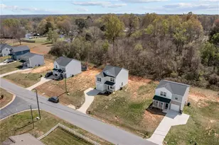 619 East St, Reidsville, NC 27320 - Photo 38