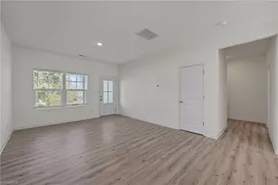 619 East St, Reidsville, NC 27320 - Photo 8