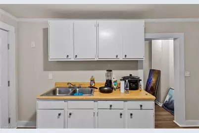 210 Morgan Place, High Point, NC 27260 - Photo 10