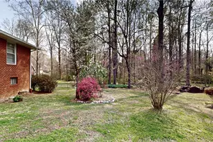 117 Hillcrest Rd, Thomasville, NC 27360 - Photo 12