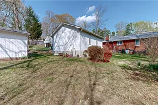 117 Hillcrest Rd, Thomasville, NC 27360 - Photo 14