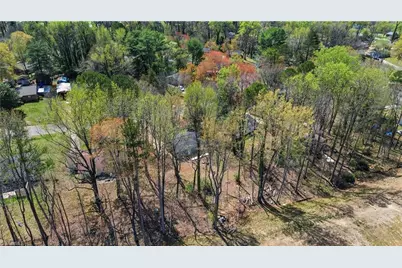 2835 Laguna Avenue, Winston-Salem, NC 27103 - Photo 4