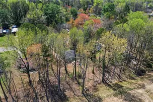 2835 Laguna Ave, Winston-Salem, NC 27103 - Photo 4