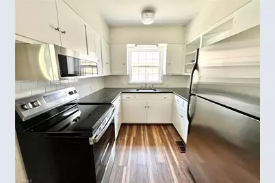 1132 W Northwood Street, Greensboro, NC 27408 - Photo 8