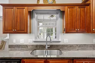 1826 Bogey Ln, Asheboro, NC 27205 - Photo 10