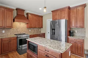 245 Centenary Ridge Dr, Clemmons, NC 27012 - Photo 10