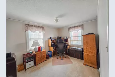 1008 W Northwood Street, Greensboro, NC 27408 - Photo 18