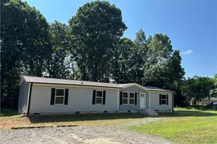 6008 Apple Wyrick Rd, Gibsonville, NC 27249 - Photo 38