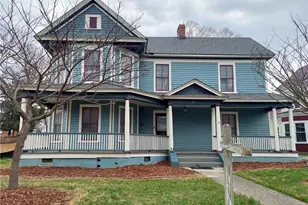 304 Oakwood St, High Point, NC 27262 - Photo 2