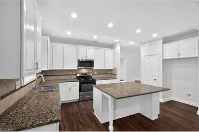 3961 Stafford Run Court, High Point, NC 27265 - Photo 12