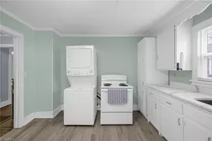 1510 Vance St, Reidsville, NC 27320 - Photo 12