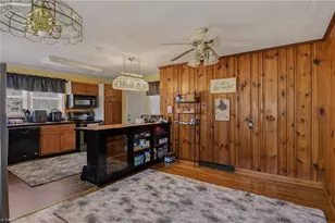 4585 Oak Ridge Dr, Winston-Salem, NC 27105 - Photo 10