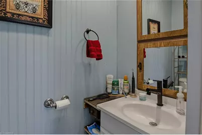 4585 Oak Ridge Drive, Winston-Salem, NC 27105 - Photo 18