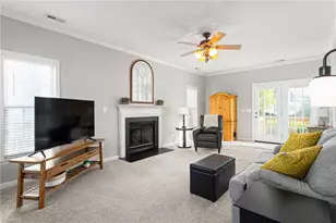 1317 Salem Crossing Rd, Kernersville, NC 27284 - Photo 4