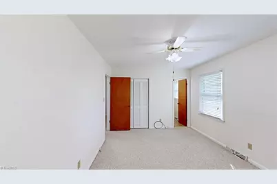 7307 Lansdowne Place, Thomasville, NC 27360 - Photo 30