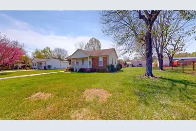 7307 Lansdowne Place, Thomasville, NC 27360 - Photo 8