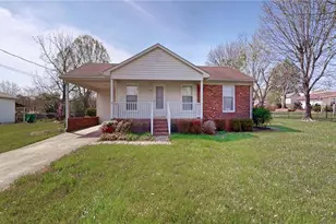 7307 Lansdowne Pl, Trinity, NC 27360 - Photo 1