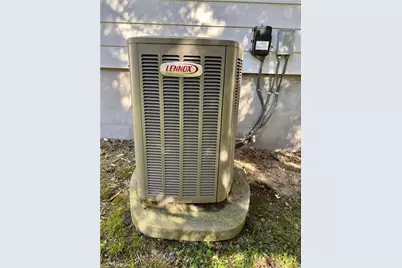 205 Matt Place, Greensboro, NC 27405 - Photo 32