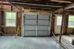 205 Matt Pl, Greensboro, NC 27405 - Photo 38