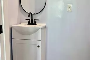 205 Matt Pl, Greensboro, NC 27405 - Photo 16