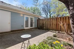 6 Brighton Pl, Greensboro, NC 27410 - Photo 14