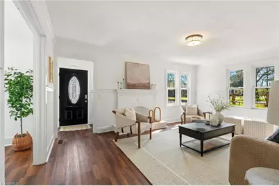 4 Elliott Drive, Thomasville, NC 27360 - Photo 6