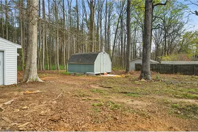 3547 Cherry Lane, Greensboro, NC 27405 - Photo 32