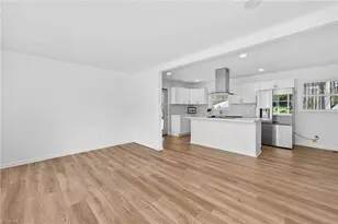 3547 Cherry Ln, Greensboro, NC 27405 - Photo 6