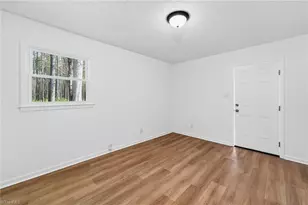 3547 Cherry Ln, Greensboro, NC 27405 - Photo 22