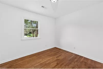 3547 Cherry Lane, Greensboro, NC 27405 - Photo 16