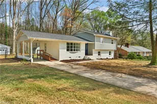 3547 Cherry Ln, Greensboro, NC 27405 - Photo 26