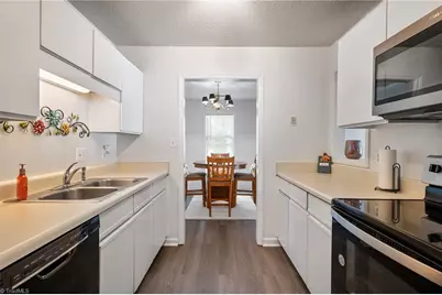 655 Balfour Road, Winston-Salem, NC 27104 - Photo 6