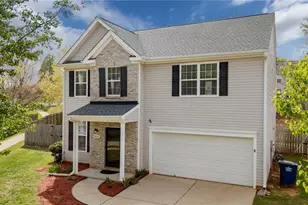 6064 Parkside Cir, Winston-Salem, NC 27107 - Photo 2