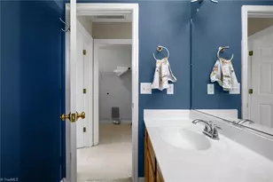 6064 Parkside Cir, Winston-Salem, NC 27107 - Photo 22