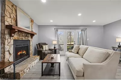 5 Cedar Creek, Jamestown, NC 27282 - Photo 2