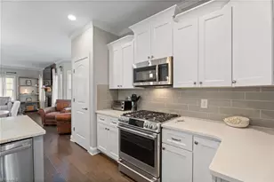 633 Ryder Cup Ln, Clemmons, NC 27012 - Photo 10