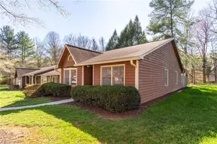 606 Rock Garden Cir, Winston-Salem, NC 27104 - Photo 2