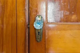 1940 Robinhood Rd, Winston-Salem, NC 27104 - Photo 10